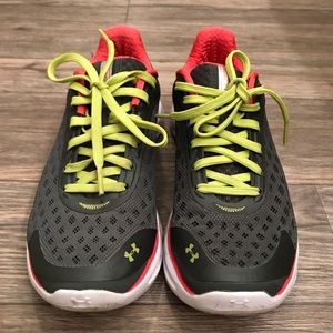 Under Armour Sneakers